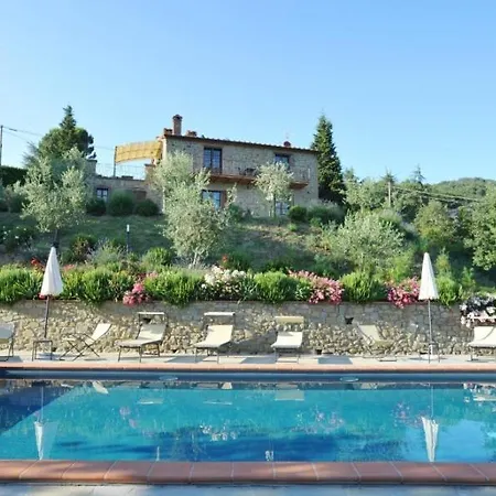 Villa Gosparini Sleeps 10 Pool Wifi Corgna